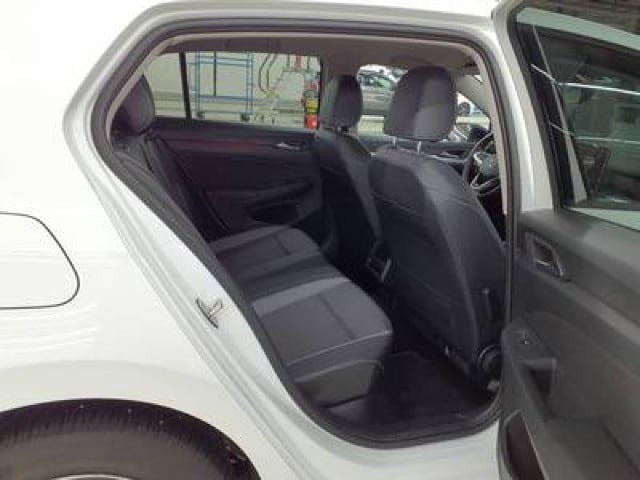Volkswagen Golf 1.5 TSI Golf VIII Plus