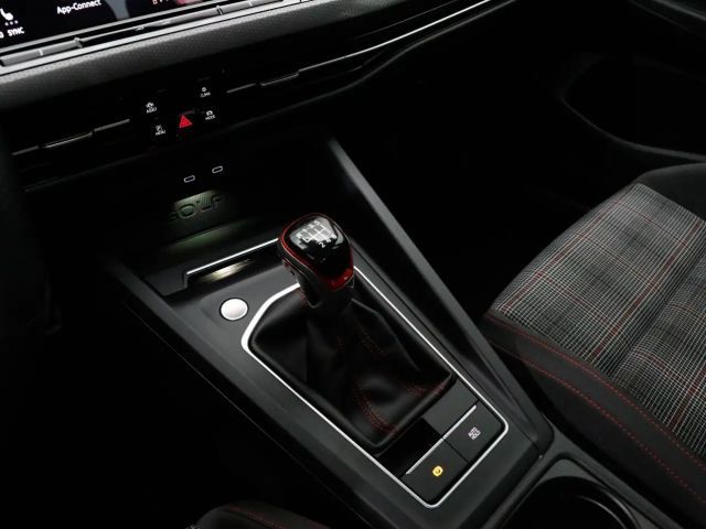 Volkswagen Golf 2.0 TSI GTI