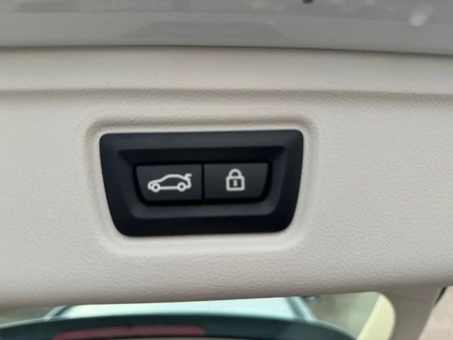 BMW 318 iAT  +HUD+ADAPTIVE-LED+ACC+NAVI+SHZ+DAB+MFL+