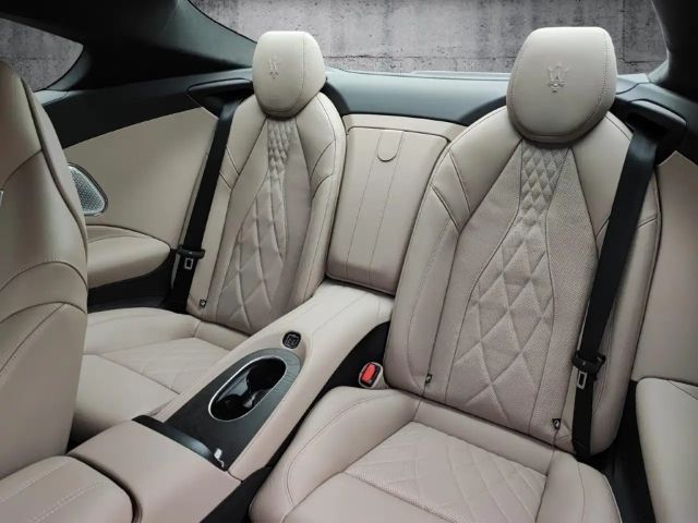 Maserati GranTurismo Modena