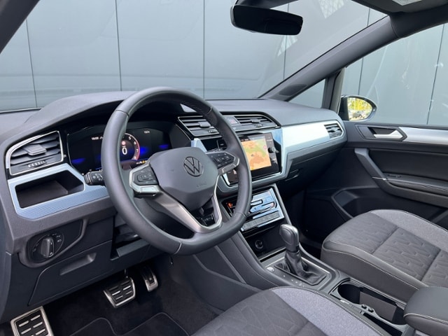 Volkswagen Touran 1.5 TSI DSG