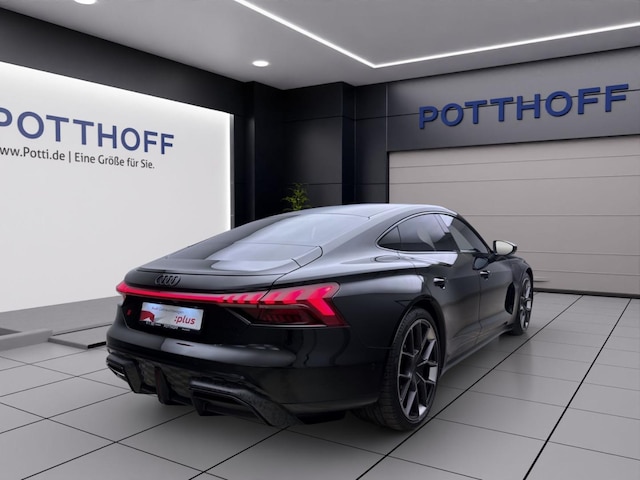 Audi RS e-tron GT Performance Quattro