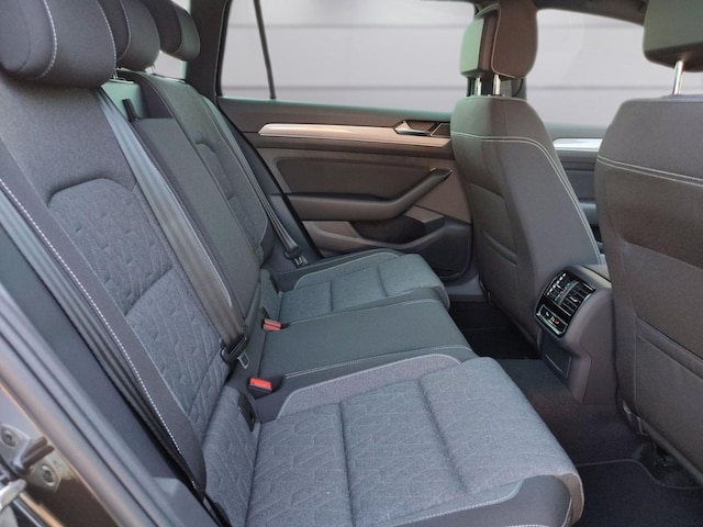 Volkswagen Passat 2.0 TDI Business DSG Variant