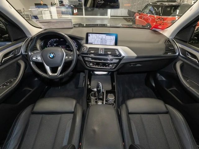 BMW X3 xDrive30e