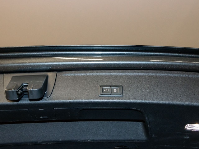 Audi S4 Avant Quattro