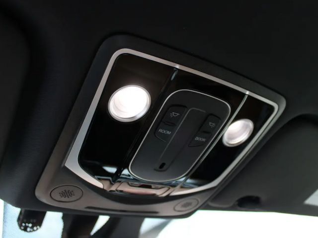 SsangYong Torres 2WD Forest Edition