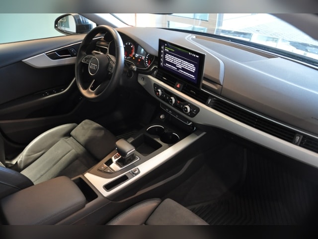 Audi A4 35 TFSI Avant S-Tronic