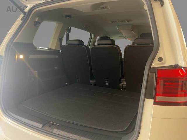 Volkswagen Touran DSG R-Line