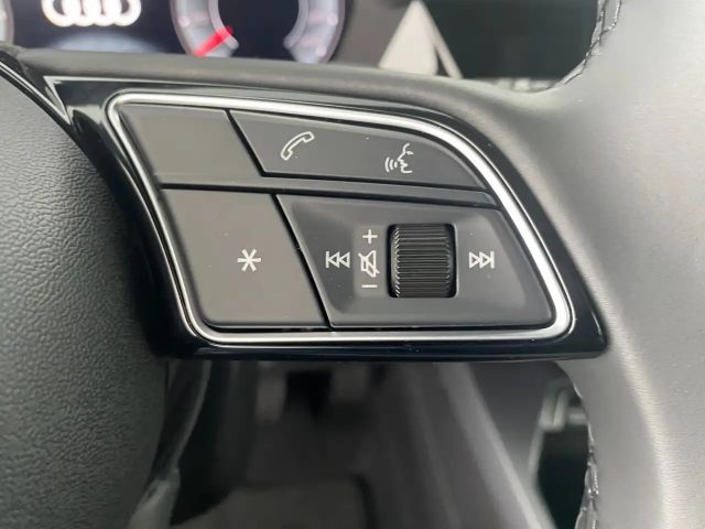 Audi A3 30 TFSI Sedan