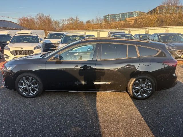 Ford Focus ST Line Wagon