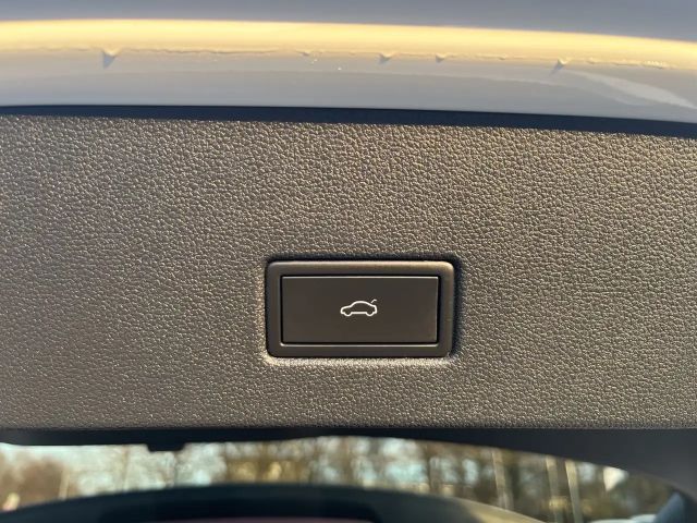 Volkswagen T-Roc 1.5 TSI DSG R-Line Sport