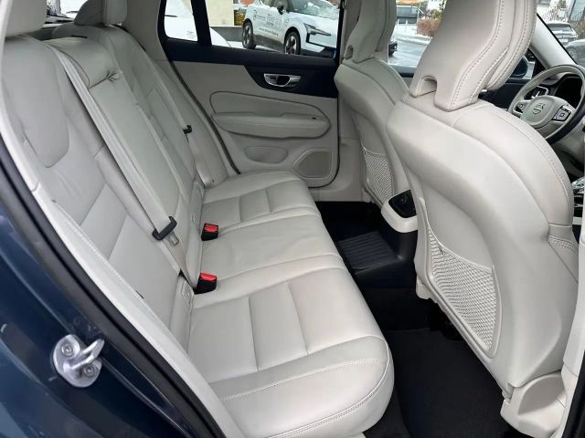 Volvo V60 AWD Plus T6