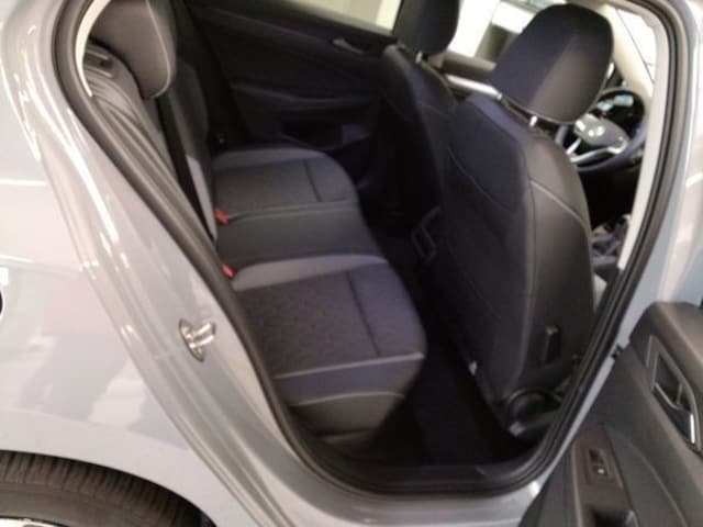 Volkswagen Golf 1.5 TSI Golf VIII