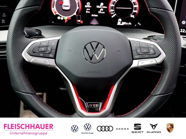 Volkswagen Golf 2,0 TSI HUD El. Panodach Navi Digitales Cockpit LED Blendfreies Fernl. Kurvenlicht