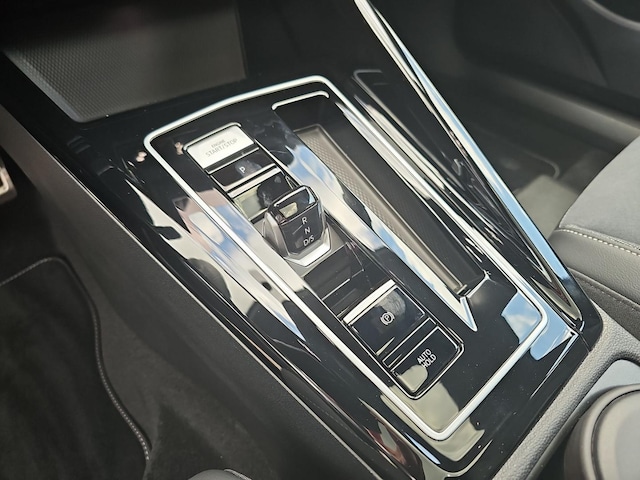 Volkswagen Golf 1.5 eTSI DSG Golf VIII