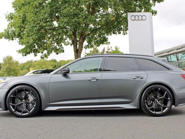 Audi RS6 PERF MATTEFFEKT B&O ADV. KERAMIK CARBON 305