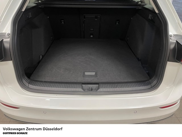 Volkswagen Golf 1.5 TSI Life Variant