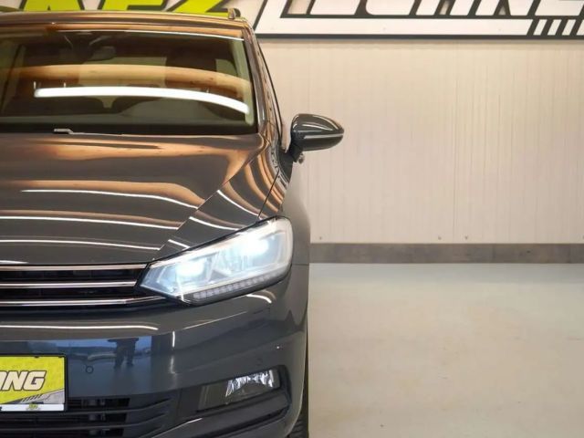 Volkswagen Touran DSG