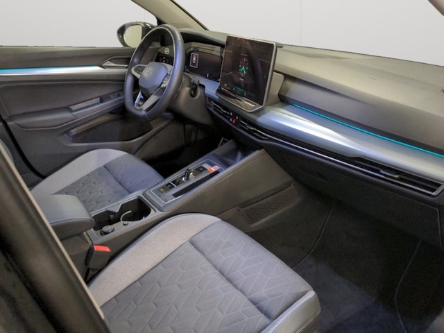 Volkswagen Golf 1.5 eTSI DSG Golf VIII