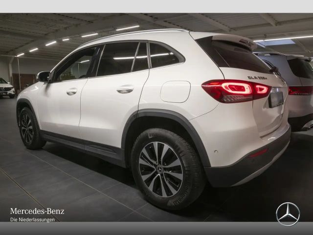 Mercedes-Benz GLA 250 GLA 250 e Style