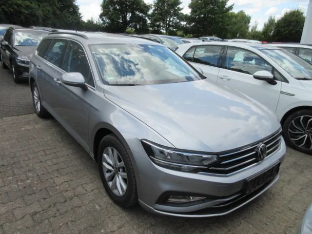Volkswagen Passat 2.0 TDI Business DSG Variant