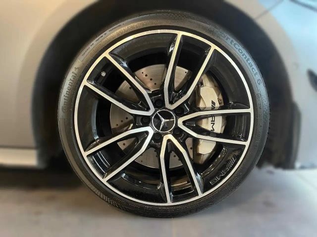 Mercedes-Benz A 35 AMG 4MATIC AMG Line