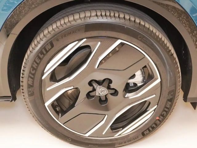 Peugeot E-5008 GT-Line