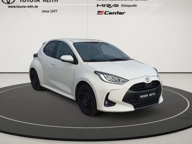 Toyota Yaris Hybride Team D