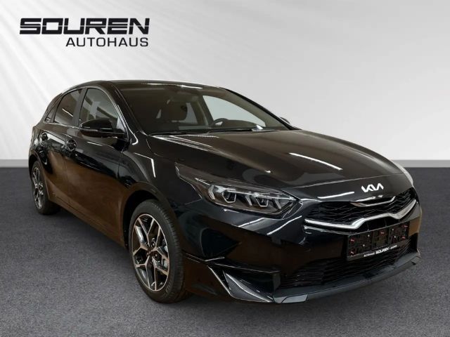 Kia Ceed Ultimate Edition 1.5T 140+ STYLE+ SITZHEIZUNG+ NAV