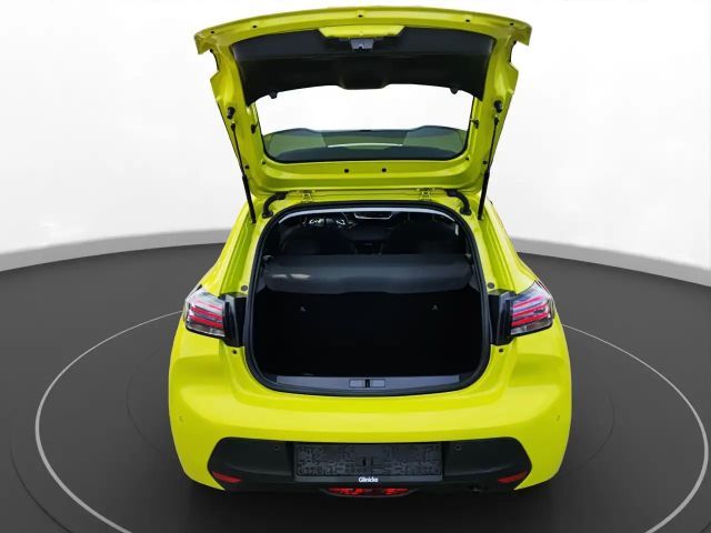 Peugeot E-208 Hybrid Style