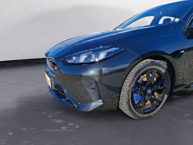 BMW 135 Sedan xDrive