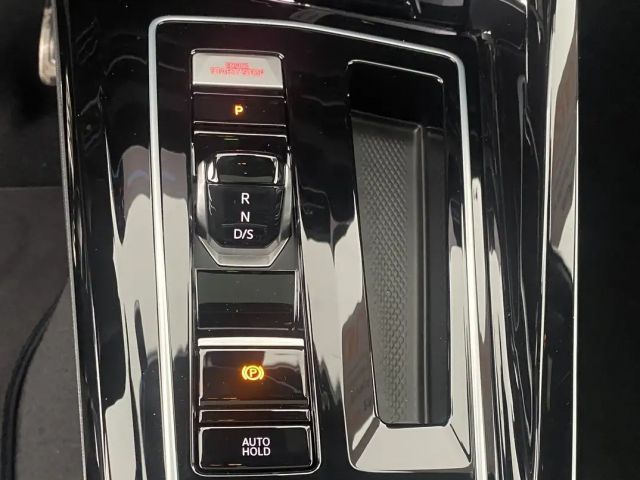 Volkswagen Golf DSG GTE