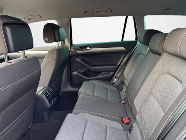 Volkswagen Passat Business DSG Variant