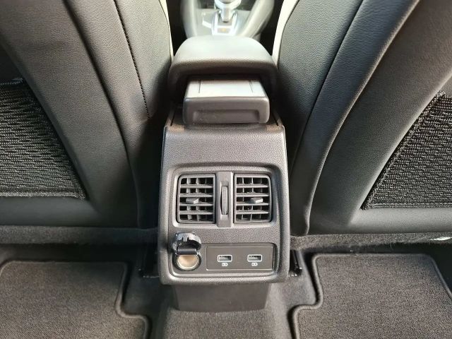 Renault Captur E-Tech Intens