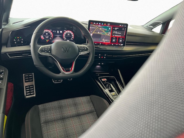 Volkswagen Golf 2.0 TSI DSG GTI