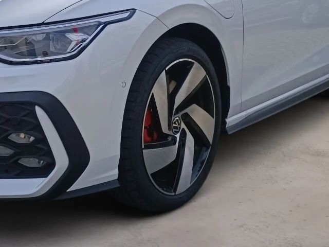 Volkswagen Golf 1.5 TSI GTE eHybrid