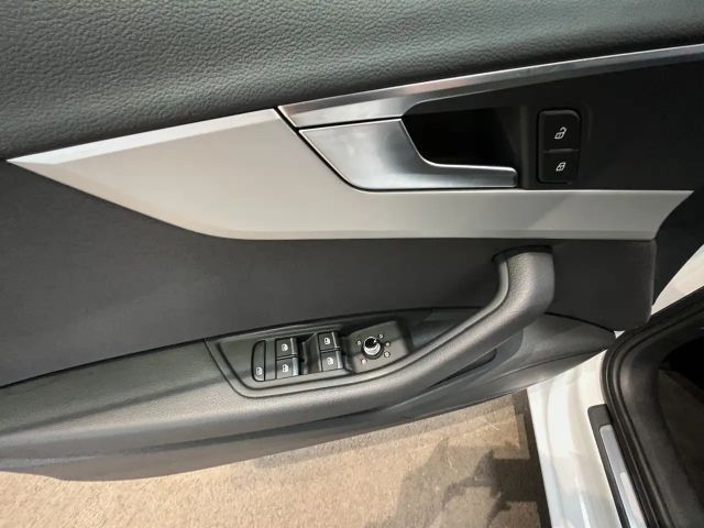 Audi A4 35 TDI S-Tronic