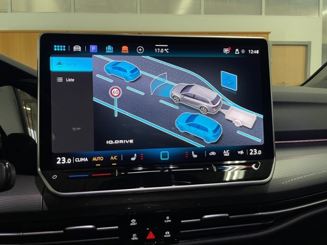 Volkswagen Golf 1.5 eTSI DSG Variant