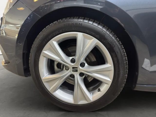 Seat Leon 1.5 eTSI FR-lijn Sportstourer