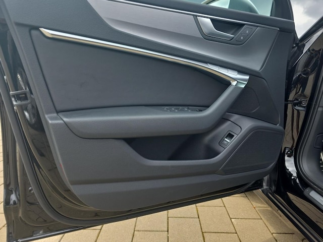 Audi S6 Quattro Sedan