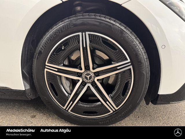 Mercedes-Benz EQE 300 Sedan