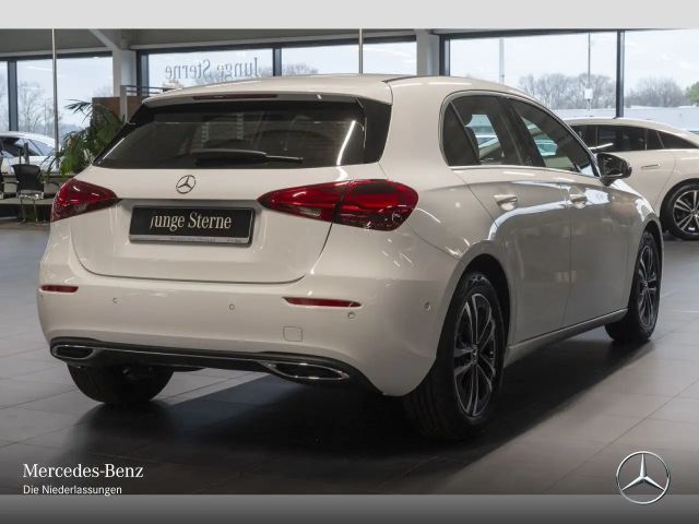 Mercedes-Benz A 180 Progressive