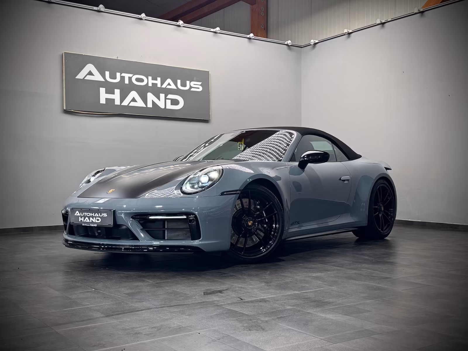 Porsche 911 992 Cabriolet Carrera GTS