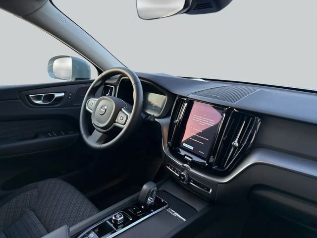 Volvo XC60 AWD Core