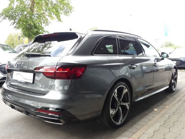 Audi A4 35 TFSI Competition S-Line