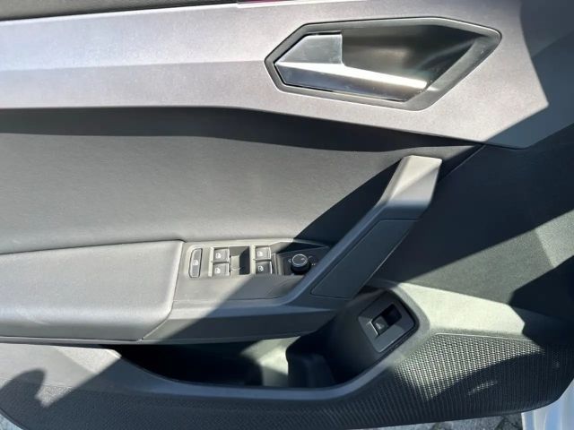 Seat Leon 1.5 eTSI DSG FR-lijn