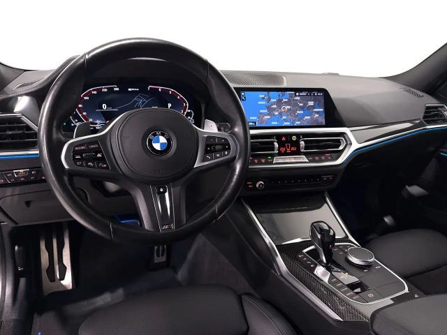 BMW 330 330e M-Sport xDrive