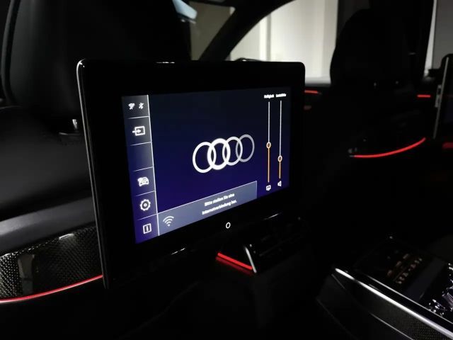 Audi A8 S-Line