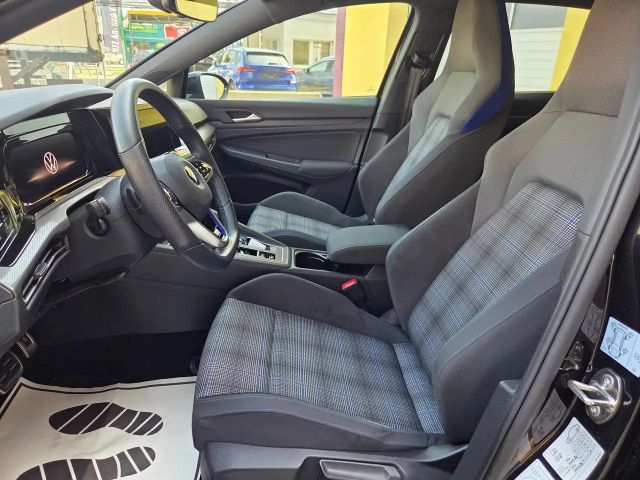 Volkswagen Golf GTE Plus eHybrid