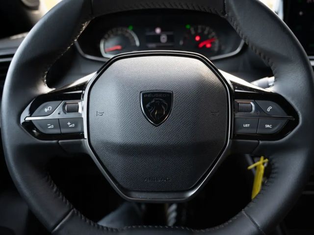 Peugeot 2008 Active Pack PureTech